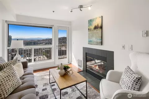 530 Melrose Ave E #602, Seattle, WA 98102