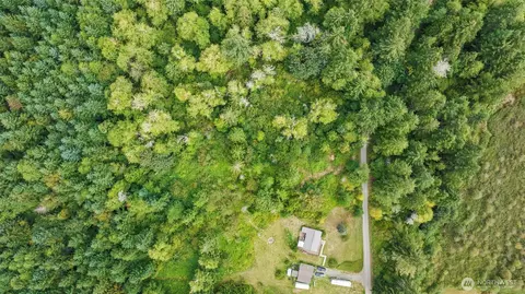 18 184th Avenue Ct NW, Lakebay, WA 98349