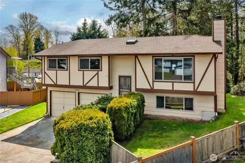 10409 SE 206th Pl, Kent, WA 98031