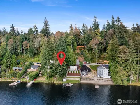 5108 E Lake Bosworth Dr, Snohomish, WA 98290