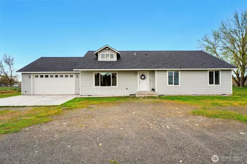 21808 S Haney Rd, Kennewick, WA 99337