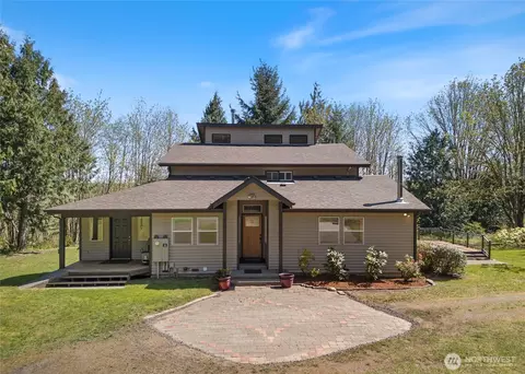 1134 NE Blue Ridge Dr, Poulsbo, WA 98370