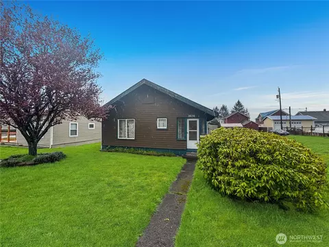 2636 Simpson Ave E, Hoquiam, WA 98550