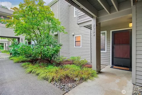 4089 220th Pl SE #1042, Issaquah, WA 98029
