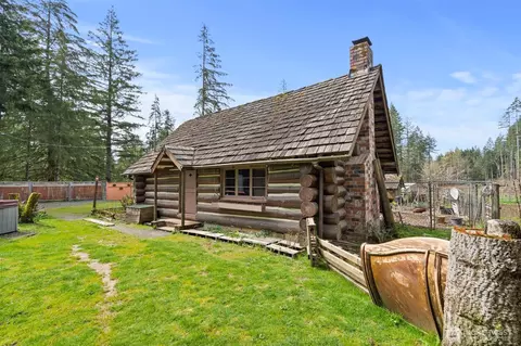 288 Hewitt Rd, Chehalis, WA 98532