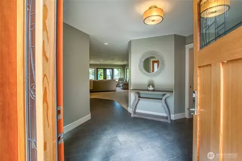 Entry Way - 40 Echo Bay Dr, Eastsound, WA 98245 photo 1 of 2