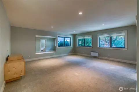 Bedroom - 40 Echo Bay Dr, Eastsound, WA 98245 photo 4 of 6