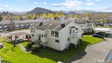 View/Area - 134 Semanski St #D, Enumclaw, WA 98022 photo 1 of 2