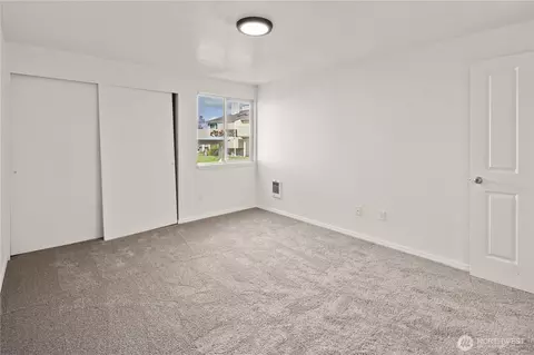 Bedroom - 134 Semanski St #D, Enumclaw, WA 98022 photo 2 of 2