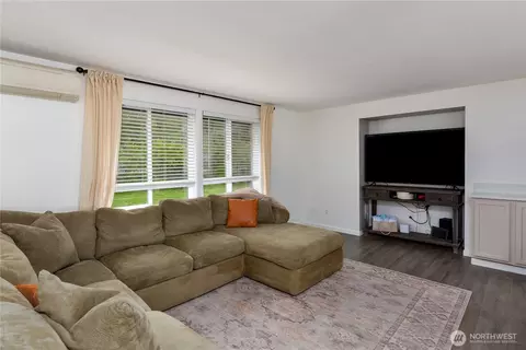 321 S Solmar Dr, Sequim, WA 98382 photo 2