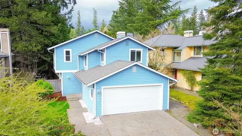 24218 SE 44th St, Issaquah, WA 98029