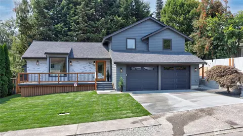 463 Ferndale Ave NE, Renton, WA 98056