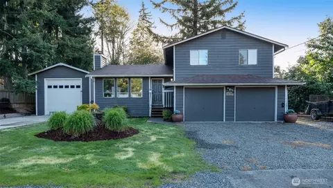 17818 1st Ave NE, Shoreline, WA 98155