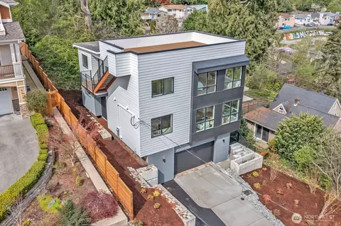 5611 SW 30th Ave, Seattle, WA 98126
