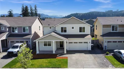 Exterior - 329 Ericksen Ln N, Enumclaw, WA 98022 photo 2 of 3