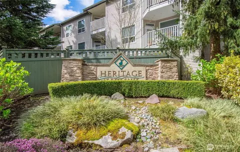 12530 Admiralty Way #D203, Everett, WA 98204