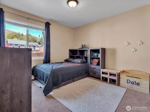 Bedroom - 5912 164th Avenue Ct E, Sumner, WA 98390 photo 2 of 3