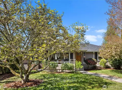11621 26th Ave SW, Burien, WA 98146