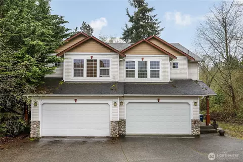 3626 Larch Way, Lynnwood, WA 98036