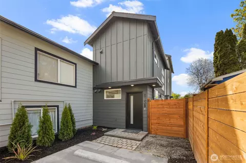 815 S B S Rose St, Seattle, WA 98108