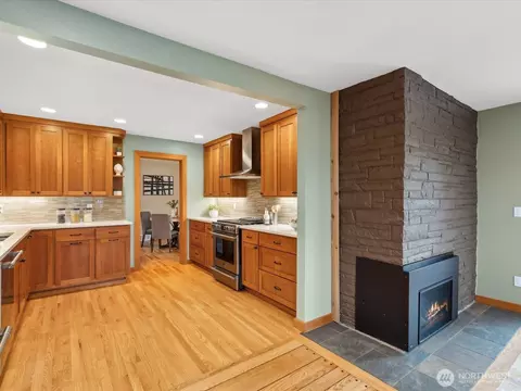 Kitchen - 601 Colby Ave, Everett, WA 98201 photo 2 of 5