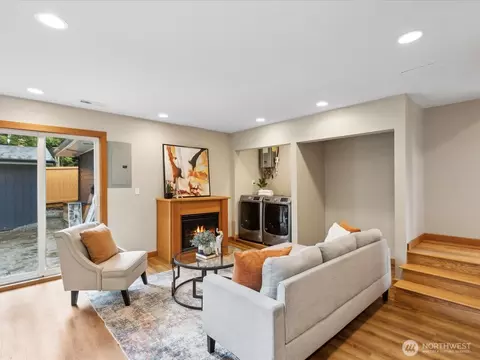 Other - 601 Colby Ave, Everett, WA 98201 photo 2 of 4