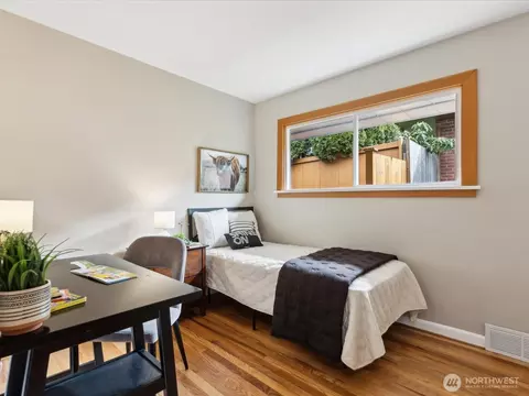 Bedroom - 601 Colby Ave, Everett, WA 98201 photo 2 of 4