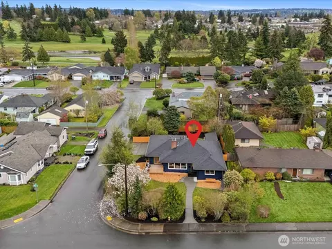 View/Area - 601 Colby Ave, Everett, WA 98201 photo 4 of 5