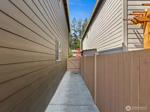 18121 46th Dr SE, Bothell, WA 98012 photo 34
