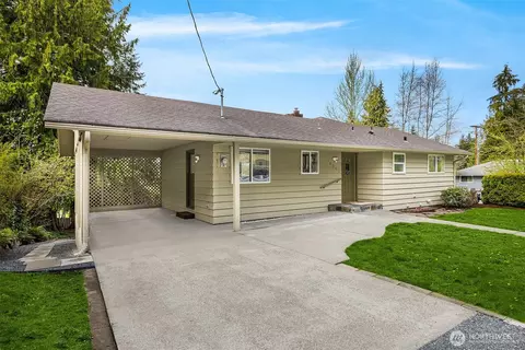 18355 11th Ave NE, Shoreline, WA 98155