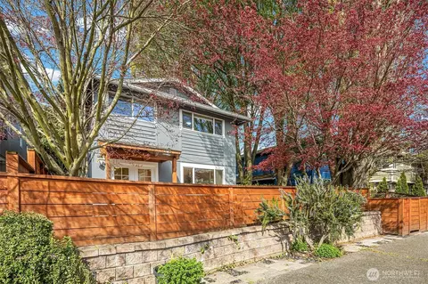 1124 N 91st St, Seattle, WA 98103