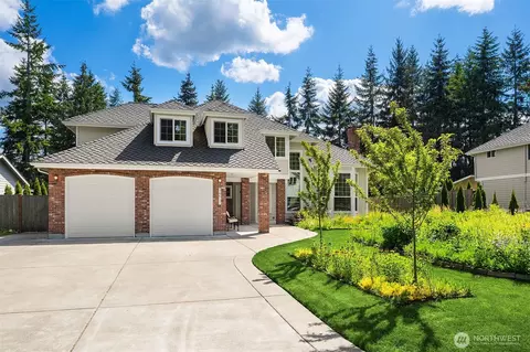 16617 SE 46th St, Bellevue, WA 98006