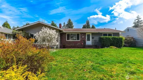 2125 N Highland St, Tacoma, WA 98406