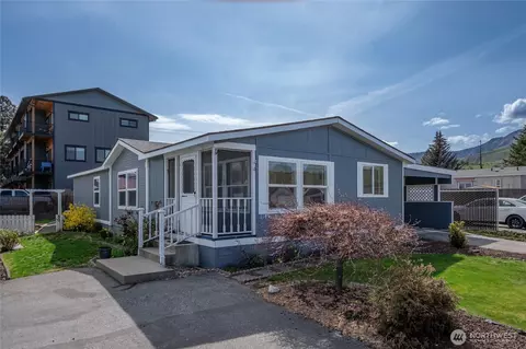 1149 Foothills Ln #25, Wenatchee, WA 98801