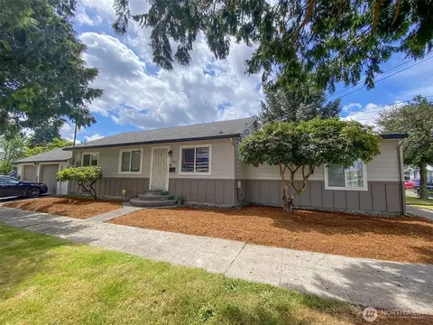 800 S 6th Ave, Kelso, WA 98626