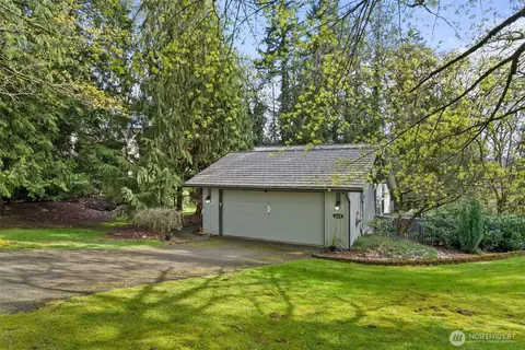6628 159th Ave NE, Redmond, WA 98052