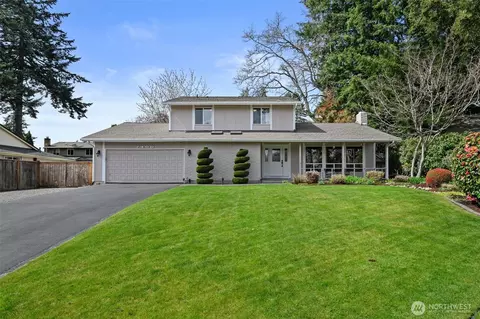 7406 90th Ave SW, Lakewood, WA 98498