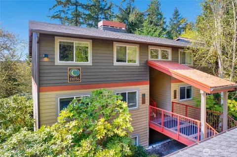 11056 NE 33rd Pl #C3, Bellevue, WA 98004