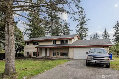 6005 Pebble Pl, Everett, WA 98203