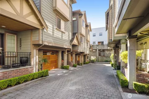 507 W Olympic Pl #B, Seattle, WA 98119