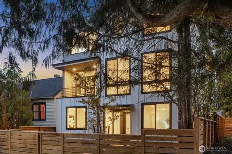 4741 49th Ave SW, Seattle, WA 98116