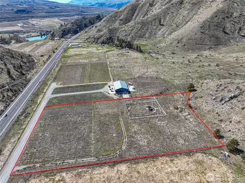7 Tunnel Hill Rd #LOT 4, Chelan, WA 98816