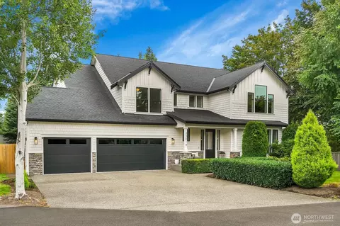 33018 SE 42nd Pl, Fall City, WA 98024