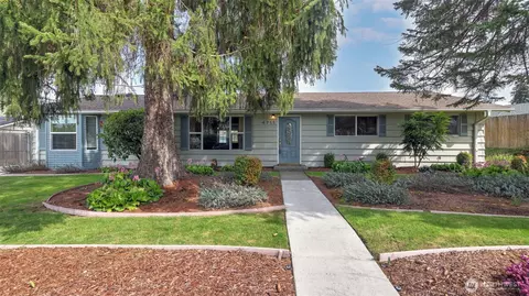 4711 42nd St NE, Tacoma, WA 98422