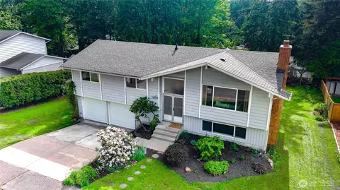 18501 128th Pl SE, Renton, WA 98055