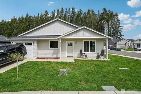 Exterior - 2007 Apple Rd, Winlock, WA 98596 photo 2 of 7