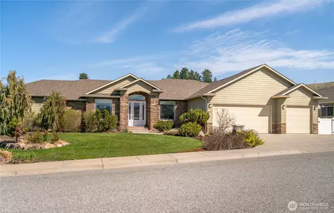 107 Springhill Dr, East Wenatchee, WA 98802