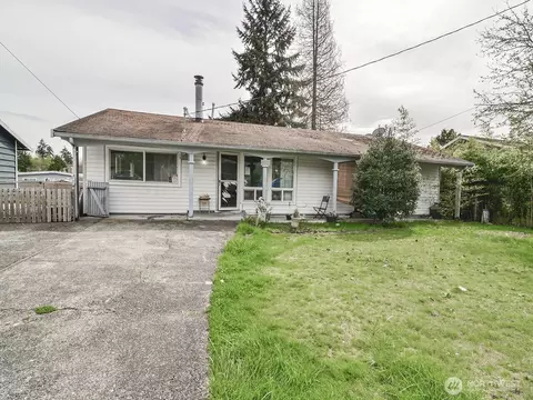 25818 19th Ave S, Des Moines, WA 98198