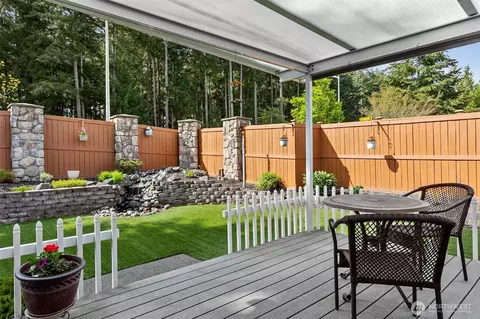 8237 Bainbridge Loop NE, Lacey, WA 98516 photo 13