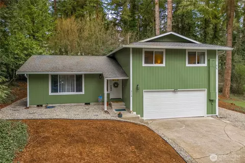 3113 Glen Ayre Ln NW, Olympia, WA 98502